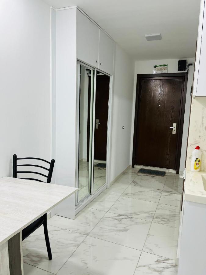 Sea View Studio Apartment In Orbi Residence Batoemi Buitenkant foto